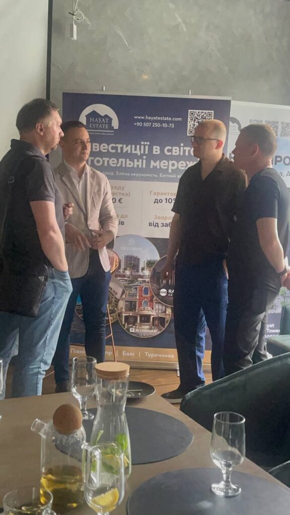 Hayat Estate Бизнес-завтрак